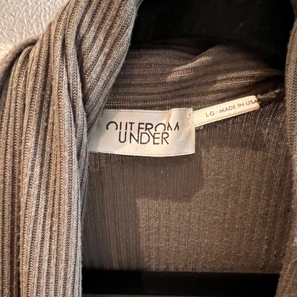 Olive green sweater - Picture 3 of 3